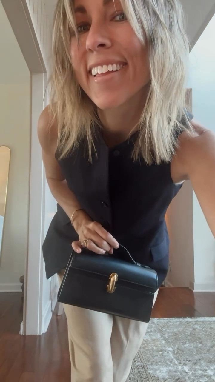 Today I turn 42. Two years ago I blew out the candles and everything else burned with them. A love letter to that version of me 💌

#LTKStyleTip #LTKSeasonal