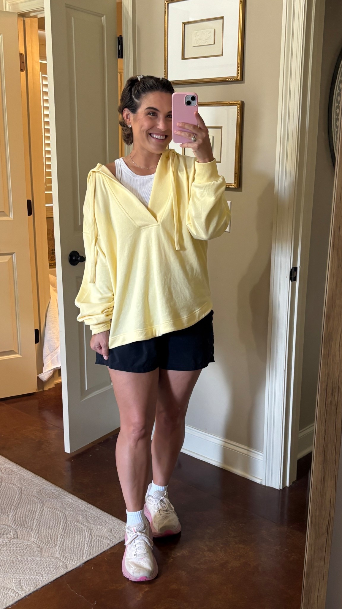 another easy throw on and go look that feels effortlessly elevated 💛

#LTKActive #LTKSaleAlert #LTKootd