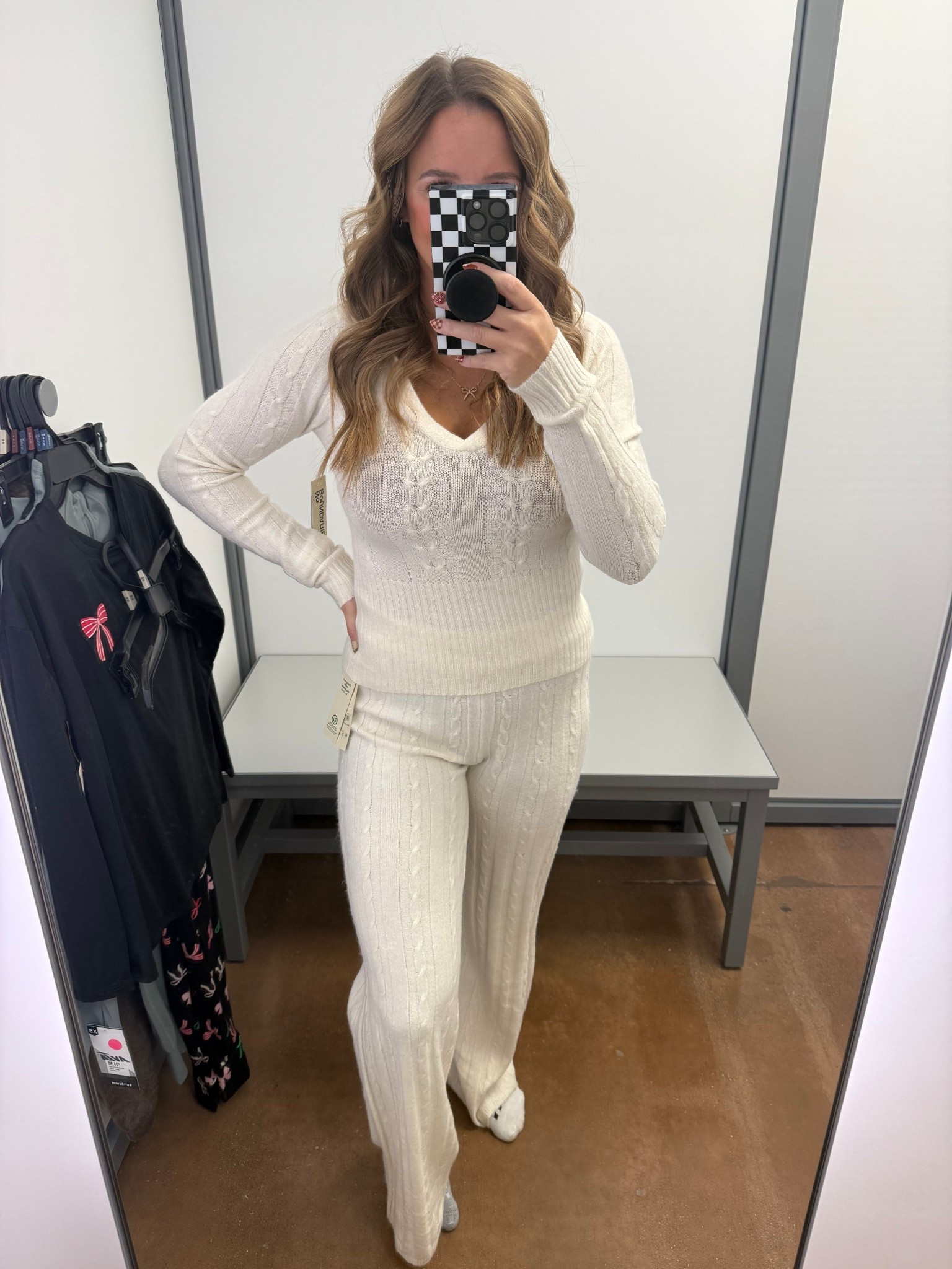 Soft & Cozy 

#LTKHoliday #LTKselfcare #LTKootd