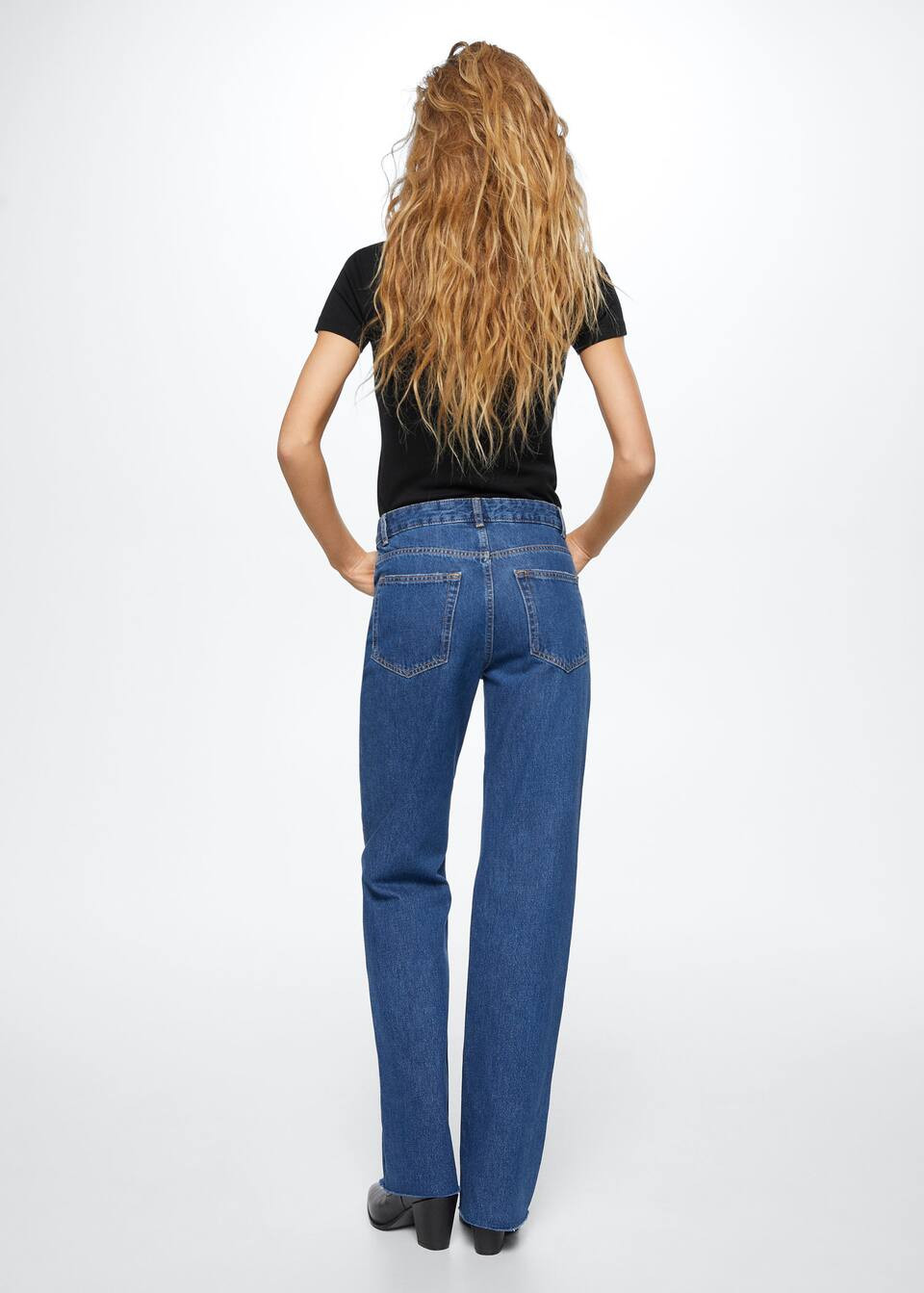 Search: Black tee (109) | Mango United Kingdom | MANGO (UK)