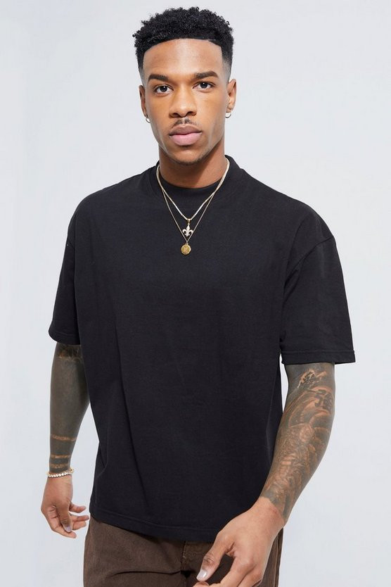 Oversized Extended Neck Boxy T-shirt | boohooMAN (DE, IE & UK)