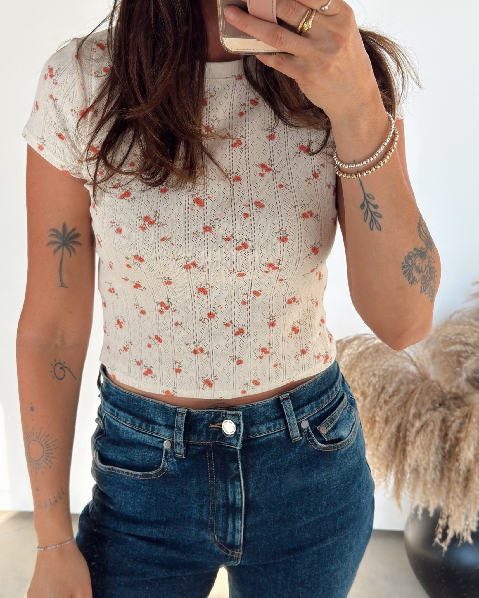 The cutest top!

#LTKootd #LTKOver40