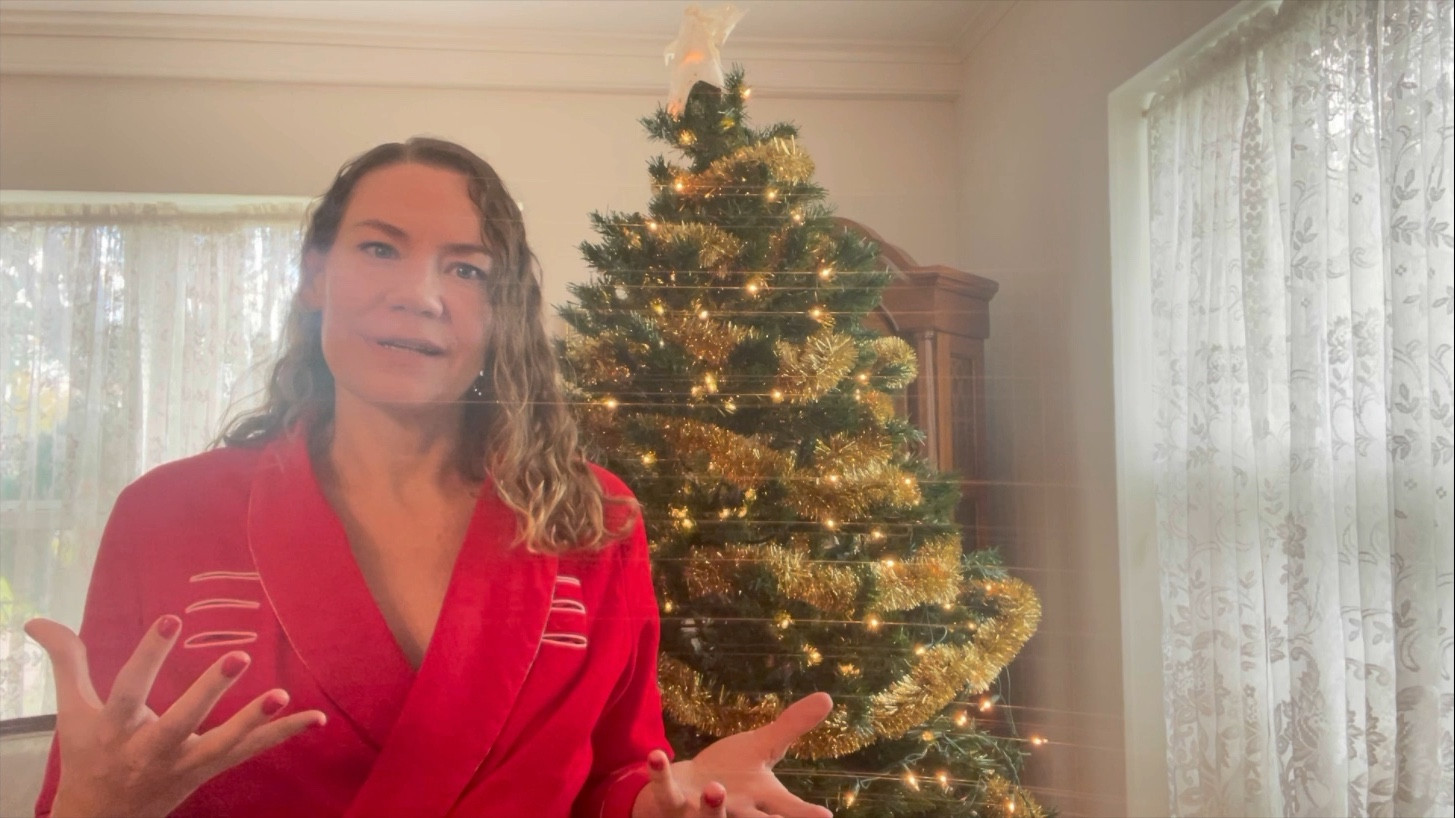I have thoughts and mixed feelings about gift guides- I love them but also love personal gifts! So here are my thoughts on doing both! #investmentpiece 

#LTKstyletip #LTKVideo #LTKGiftGuide