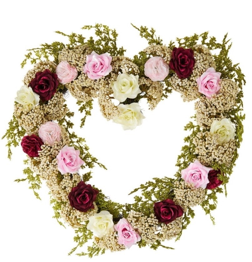 Love these valentines wreaths! It’s the perfect post Christmas decor.


#homedecor #homestyle #valentines #homerefresh 

#LTKHome