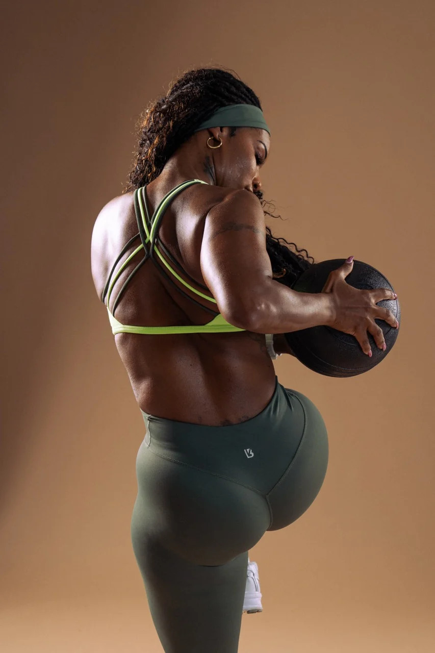 Crossfire Sports Bra - Hot Mess | Buffbunny Collection