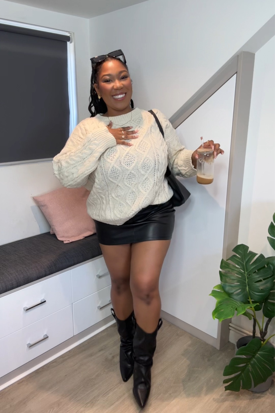 Chunky knits x mini skirts

#LTKPlusSize #LTKMidsize #LTKStyleTip