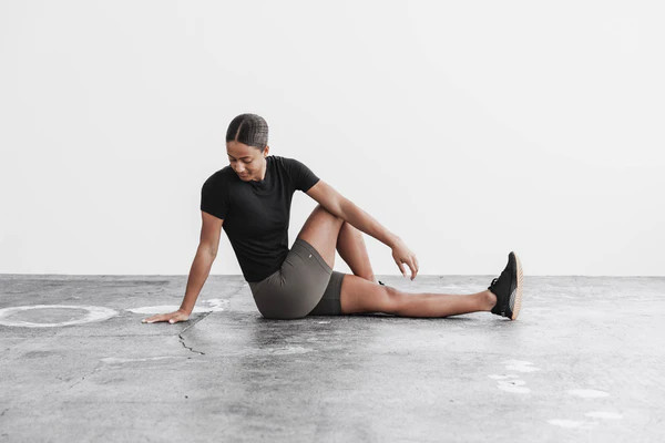 WOMEN'S BLENDED MERINO WOOL TEE | NOBULL