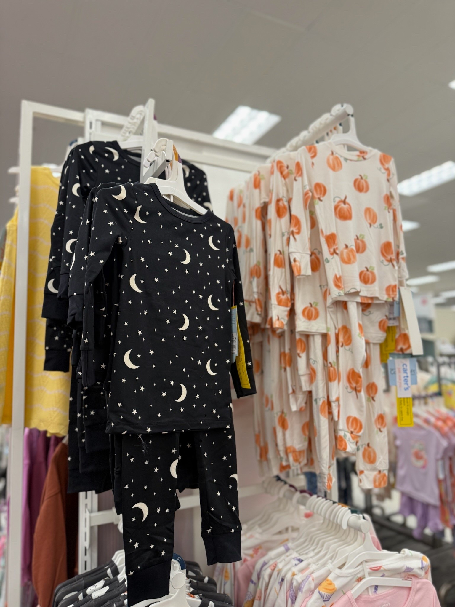 Adorable pjs that are super soft! I love that they’re gender neutral and siblings can match! Also! Spend $40 get $10 off.

#LTKSaleAlert #LTKKids #LTKmomlife