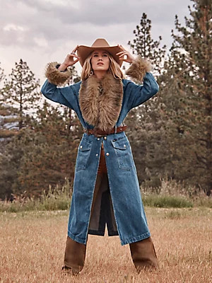 Lainey Wilson x Wrangler Trench Coat | Wrangler