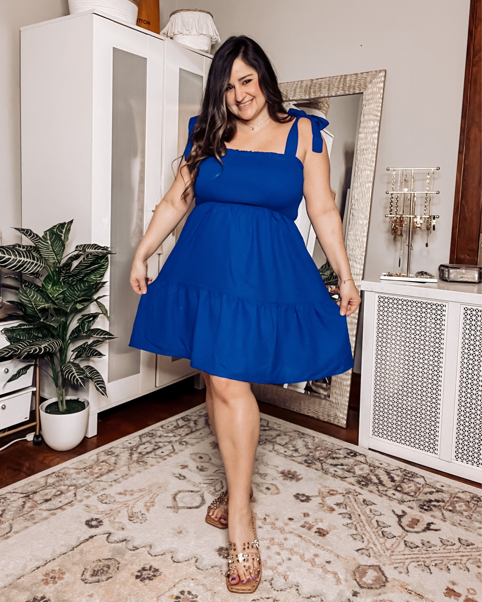 Wearing an xl in the royal blue sundress. The perfect vacation dress! 

#LTKcurves #LTKtravel #LTKSeasonal