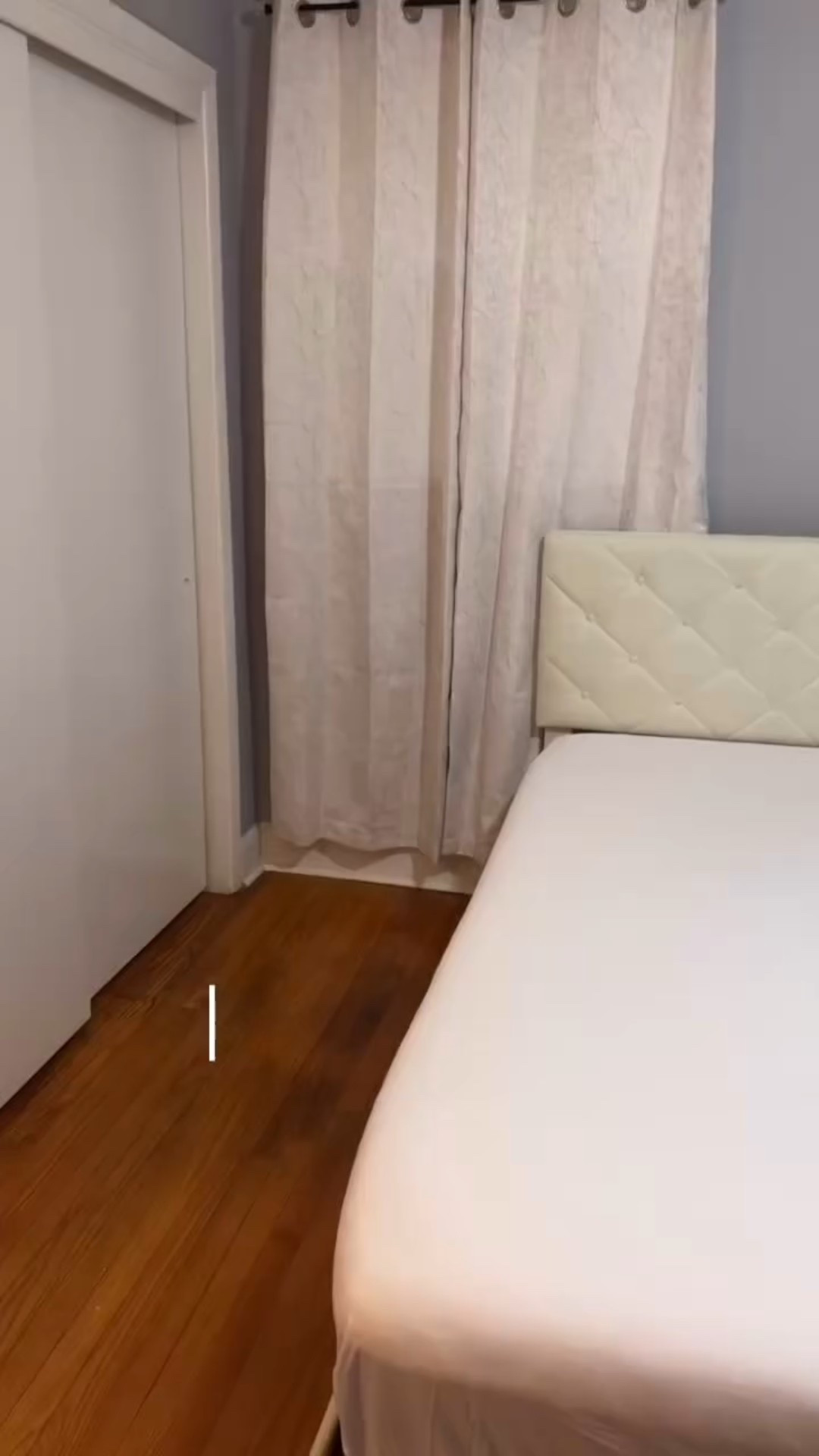 Chicas les cuento que quería darle un refresh a mi habitación y que mejor momento que este para hacerlos con este bello set de confortables para mi cama lo amé por la suavidad y su diseño.

Si estás buscando hacer un cambio en casa y te gusta este set de comfort comenta link y te lo envío a tu dm

Sígueme para más ideas como esta @ugc_by_yamel 

#interior #comfort #home #viral #homeinterior #viralvideos #bedroominspo #inspo #usa #latinabusinessowner