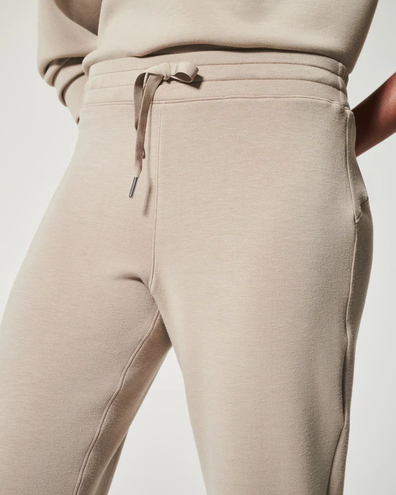 AirEssentials Tapered Pant | Spanx