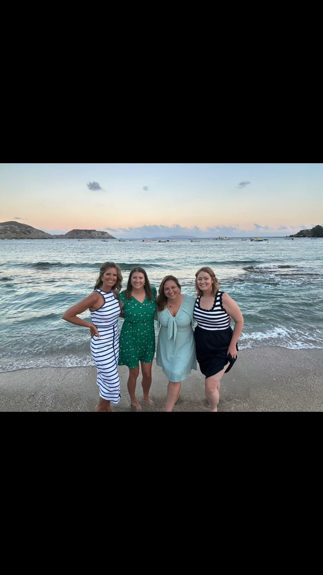 The right friends don’t compete—they celebrate. 💛 They clap when you win, pick you up when you stumble, and remind you there’s enough success for all of us. The best friendships are built on support, not comparison. Here’s to the women who make each other shine. 🌊🤍

#LTKmomlife #LTKdayinmylife #LTKOver40