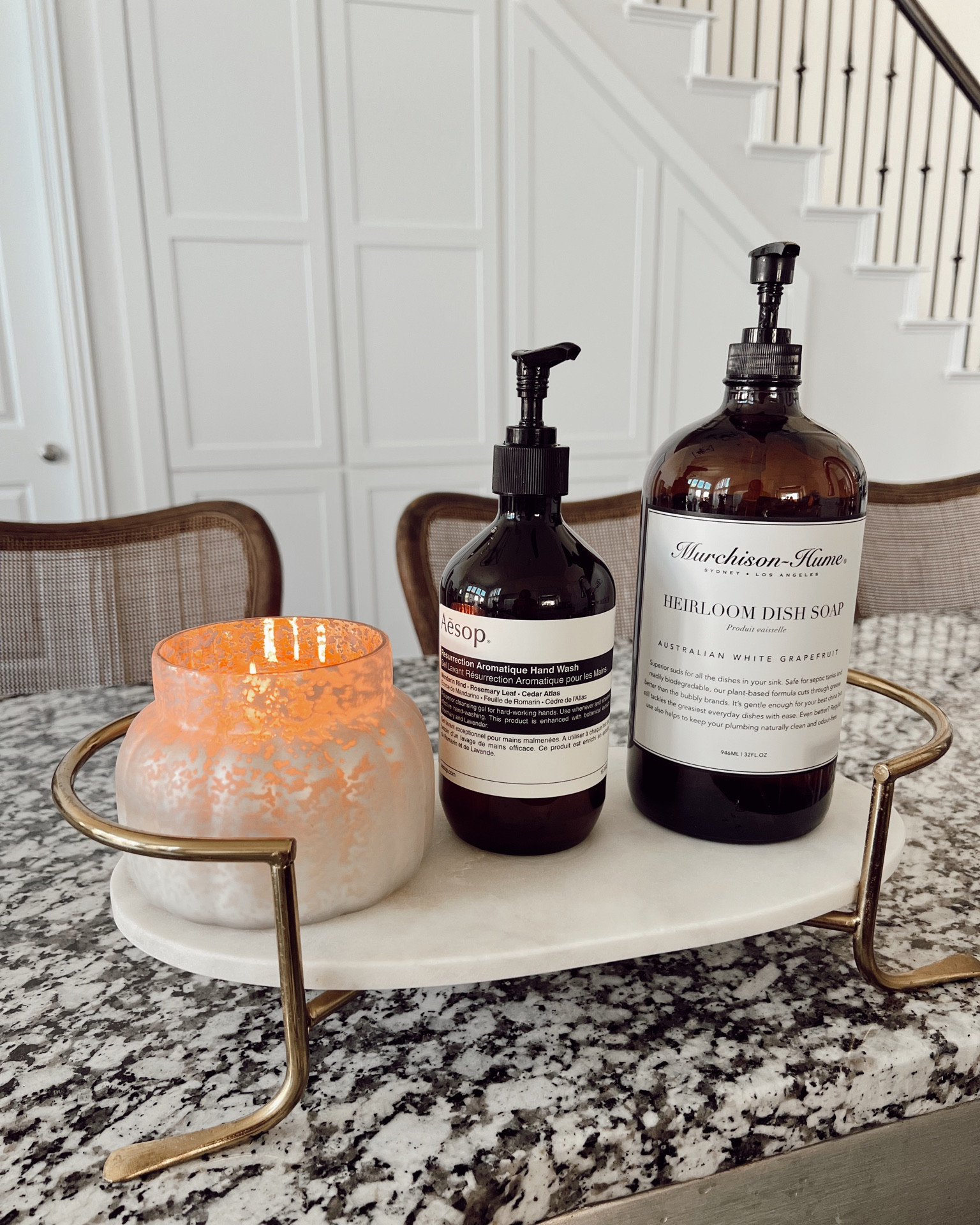 kitchen sink idea 💡 

and budget saving hack! I loveeee the smell and feel of this Aesop hand soap but it’s very costly to replenish time after time. I found this hack from a Tik tok video by the creator @faganchelsea 🫶🏼 

lil hack:
+ I bought the Aesop soap for a one time cost
+ refill it with this large soap by the brand @element.brooklyn it’s $22 and can refill the bottle twice! 🙌🏼

by my sink:
+ tray to keep my items organized 
+ tray is older from Magnolia
+ large dish soap in glass bottle
+ my fave candle at the moment

Everything is always linked in my bio! 🤍 hope you have a happy Friday!! 🎀



#LTKCon #LTKhome #LTKfindsunder50