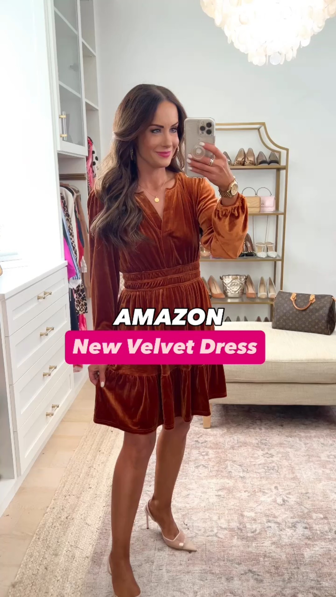The prettiest velvet dress for the holidays! So many colors too! Wearing size S 