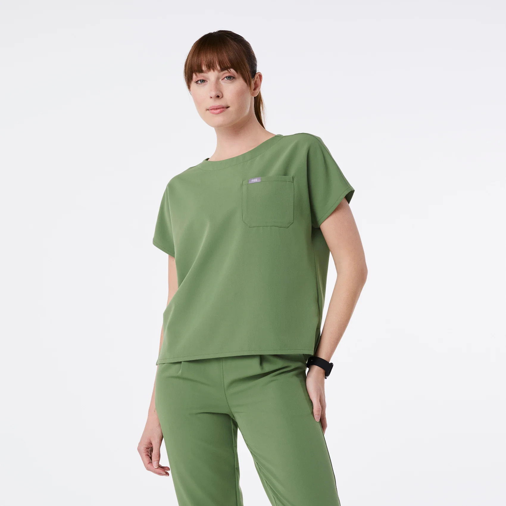 Womens Arua Boxy Scoop Neck Scrub Top - Fern · FIGS | FIGS