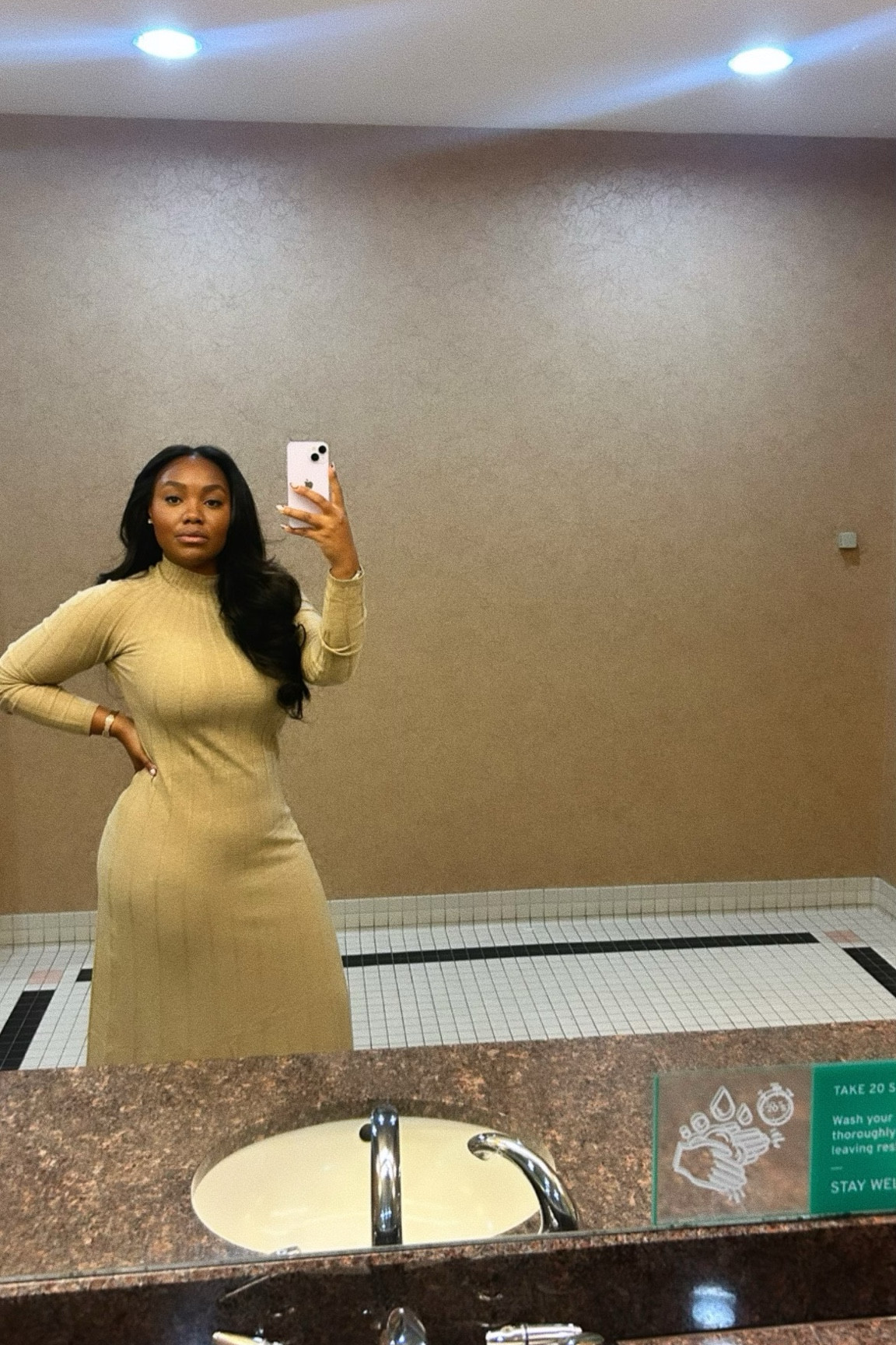 Cute simple work dress 

#LTKbeauty #LTKHoliday #LTKstyletip