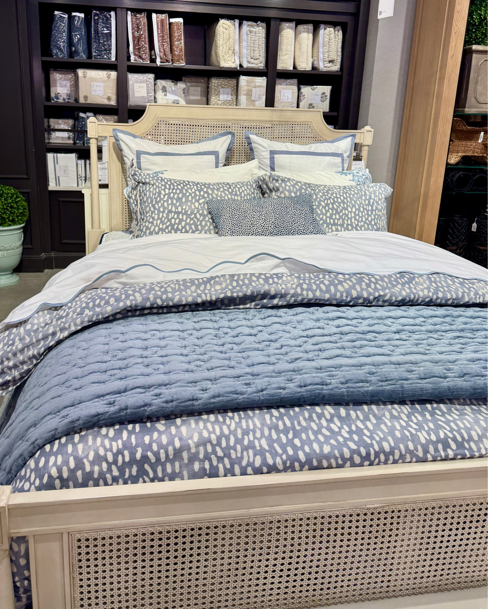 Blue and white bedding from @ballarddesigns  

#LTKSeasonal #LTKSaleAlert #LTKHome