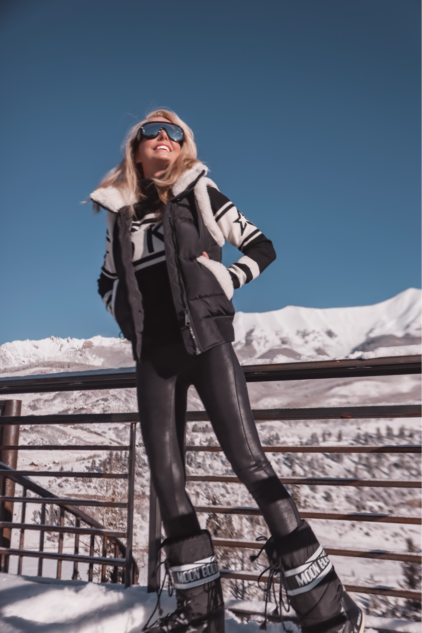 A chic après ski look with a few of my favorite winter basics.

~Erin xo 

#LTKSeasonal #LTKTravel #LTKStyleTip
