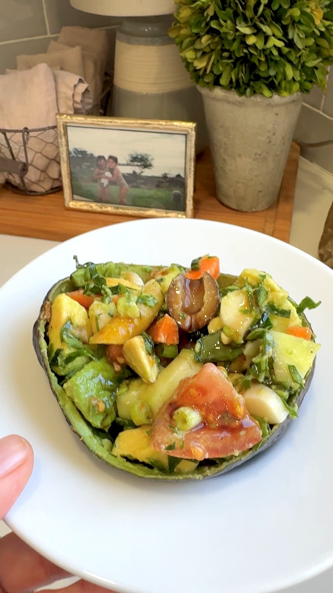 Avacado salad for lunch. 

#LTKdayinmylife #LTKfoodie #LTKOver40