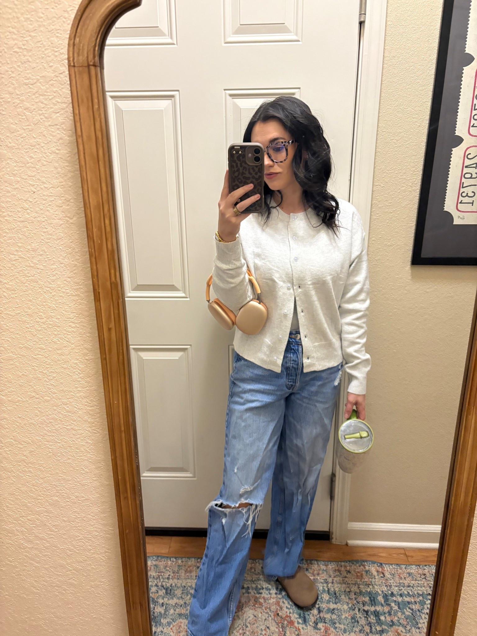 The best on the go outfit! This cardigan is soft as can be and under $30 