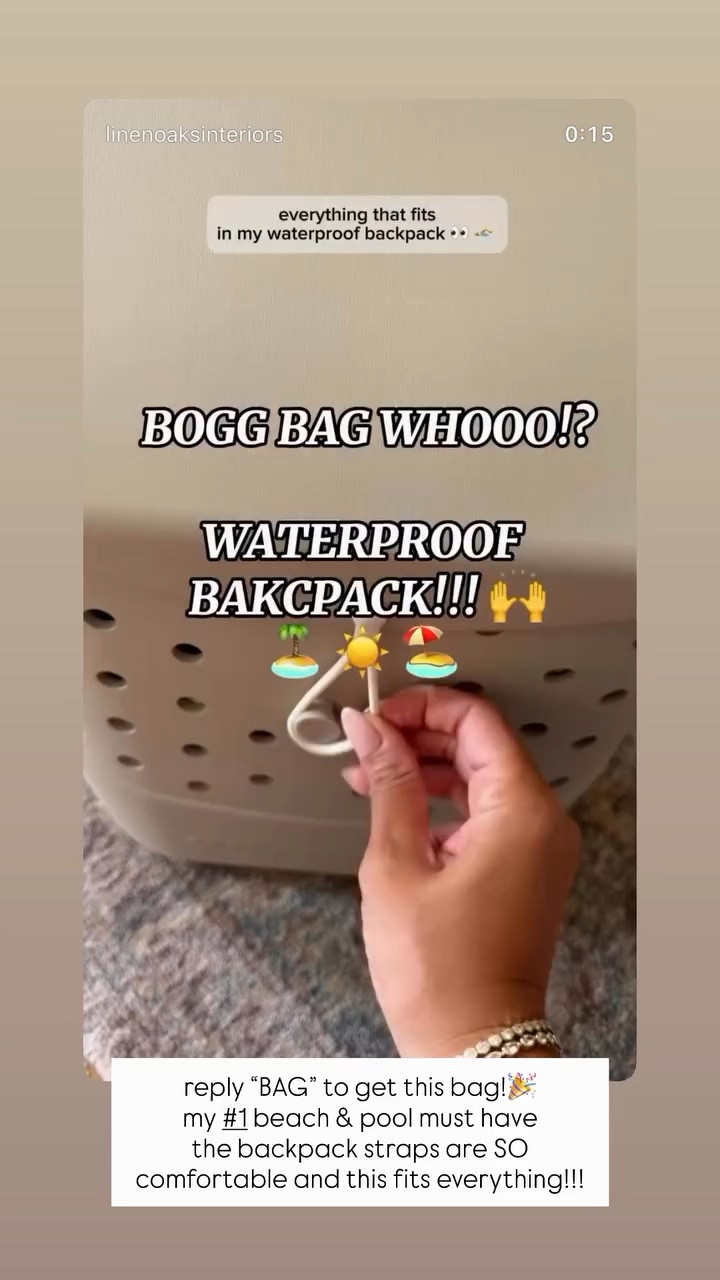 reply “BAG” to get this bag!🎉
my #1 beach & pool must have
the backpack straps are SO comfortable and this fits everything!!!