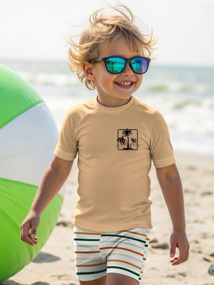 Conjunto De Ropa De Baño Informal Para Niño Pequeño Con Camiseta De Manga Corta Y Cuello Redondo Holgada, Y Pantalones Cortos. Diseño Clásico De Rayas De Colores, Estampado De Palmeras Y Sol, Adecuado Para Nadar, Playa, Surf Y Vacaciones. | SHEIN