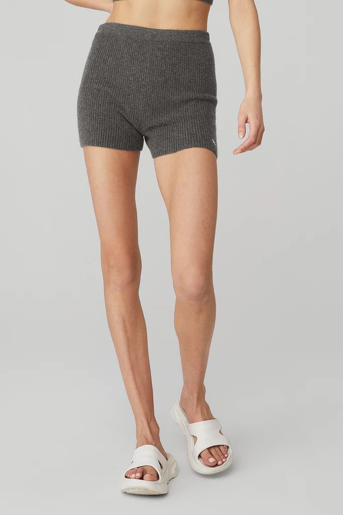 Cashmere Ribbed Staycation Short | Alo Yoga (US)