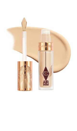 Charlotte Tilbury Airbrush Flawless Blur Concealer in 4.5 Fair-medium. | Revolve Clothing (Global)