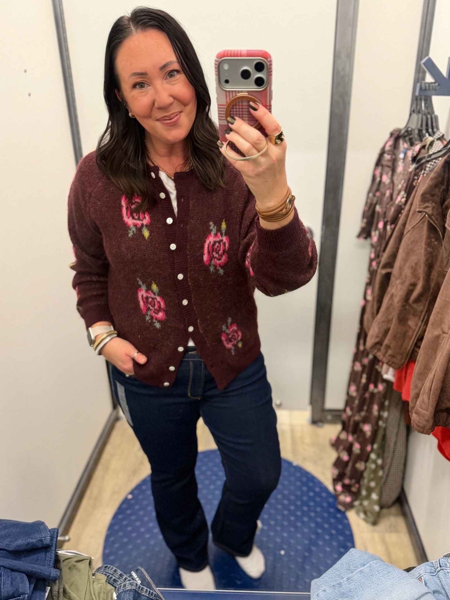 New wool blend cardigan. Fell in love with the floral detail but this one is a little scratchy. So if you’re sensitive to that, you won’t like this one. Wearing a large. Size 16 short bootcut jeans. 👖 So good.

#LTKOver40 #LTKMidsize #LTKSaleAlert