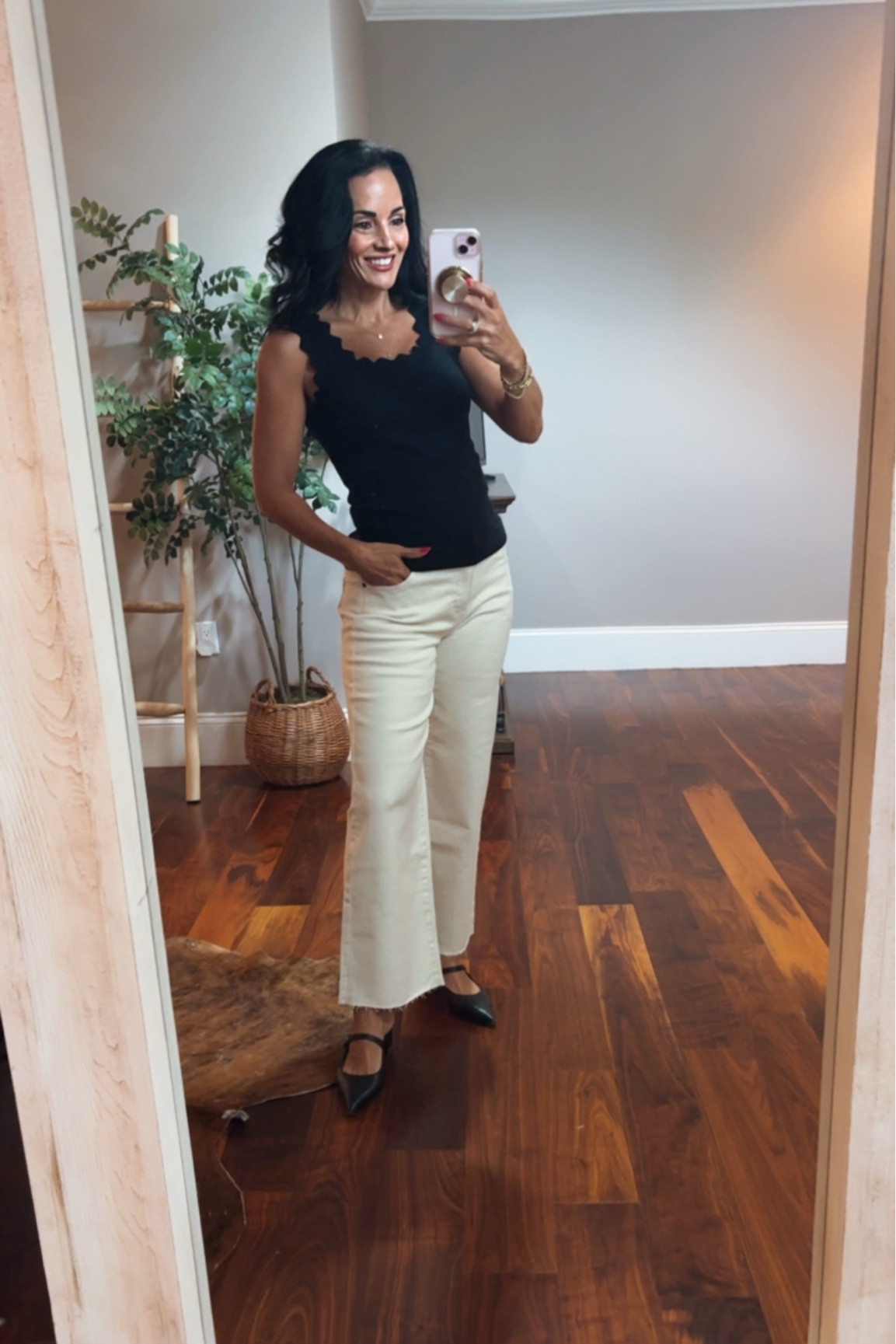 Amazon ribbed tank top with cream colored jeans


#LTKOver40 #LTKootd #LTKSeasonal