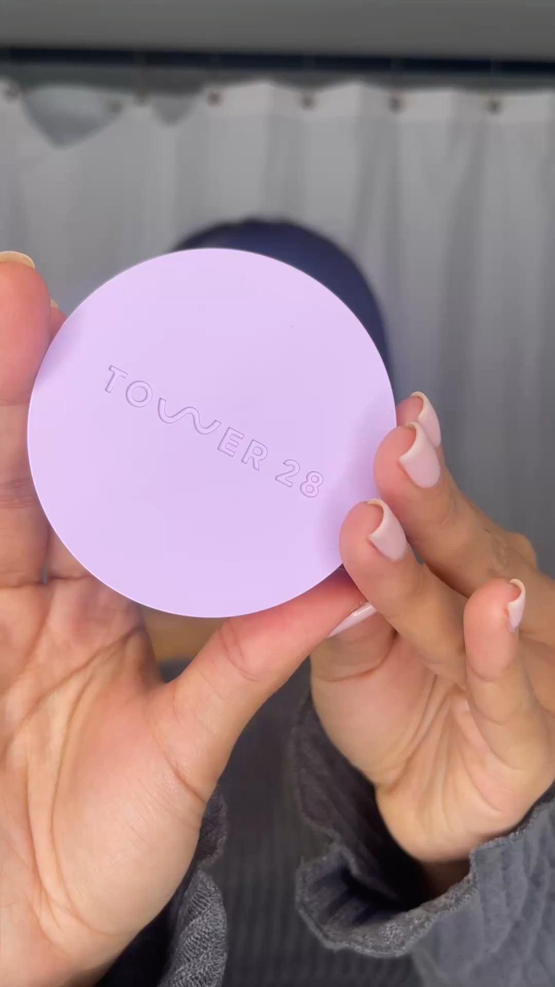 pressed powder that instantly blurs the skin 

#LTKcanada #LTKspring #LTKbeauty