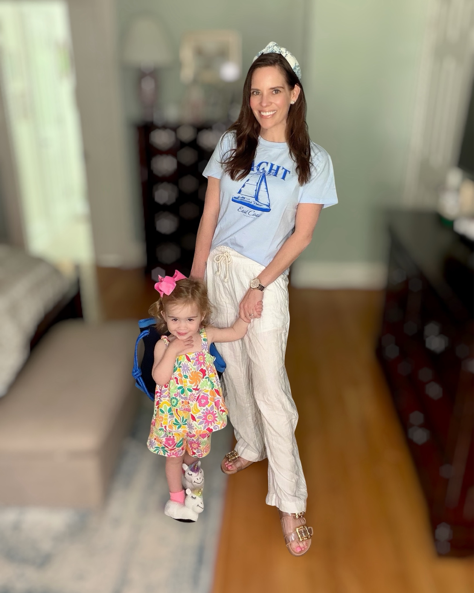 Casual Mom & Me Summer Outfit 💙 Easy Everyday Style


An easy, everyday look I’ve been reaching for on repeat 💙 This soft graphic tee paired with lightweight gauze pants is so comfy but still put together—perfect for busy days with littles. Added my go-to sandals and a cute headband to finish it off ✨

Love a simple mom & me moment—her colorful set is the cutest for summer playtime ☀️💗

casual mom outfit, everyday summer style, graphic tee outfit, gauze pants outfit, comfy chic look, mom and me style, toddler summer outfit, easy everyday fashion

#LTKKids #LTKmomlife #LTKootd