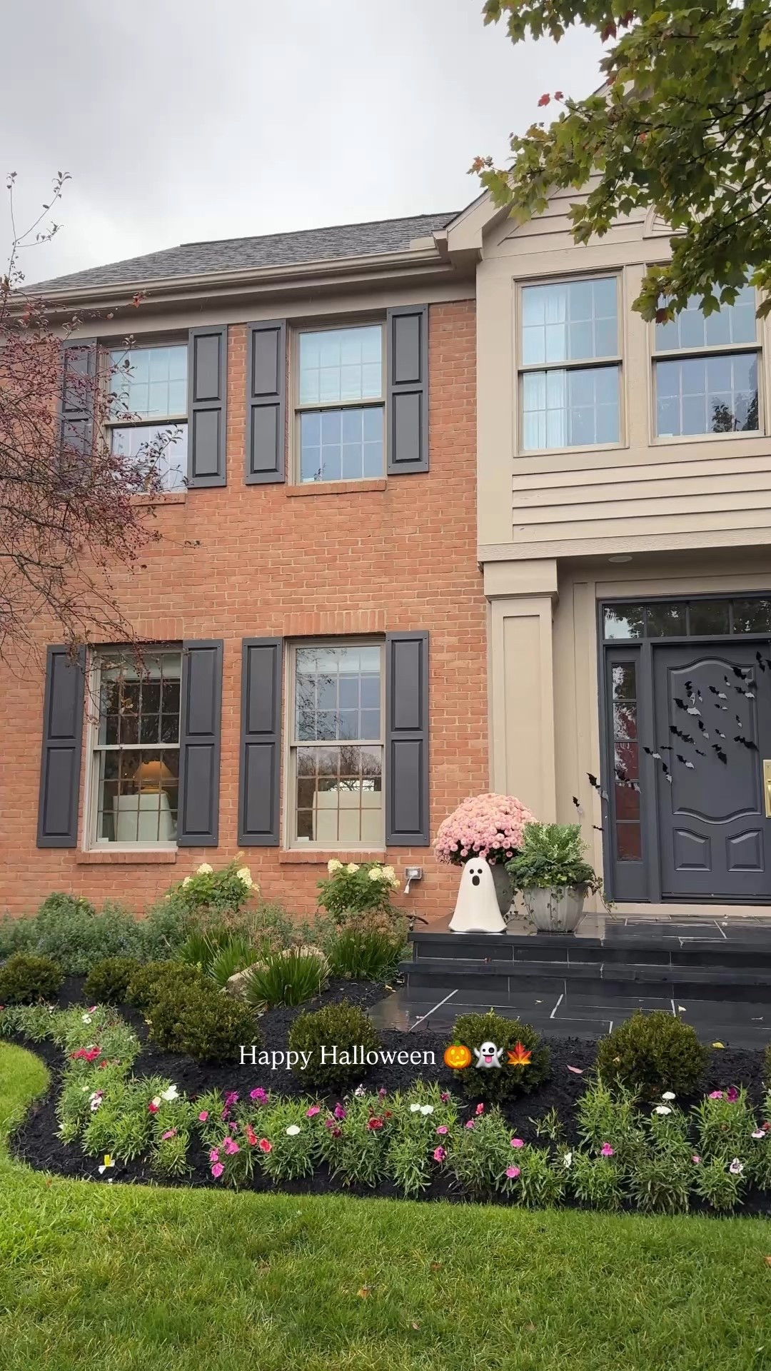 Happy Halloween! 🎃 Linking as much of my Halloween decor as I can! 

#LTKHome #LTKSeasonal #LTKHalloween