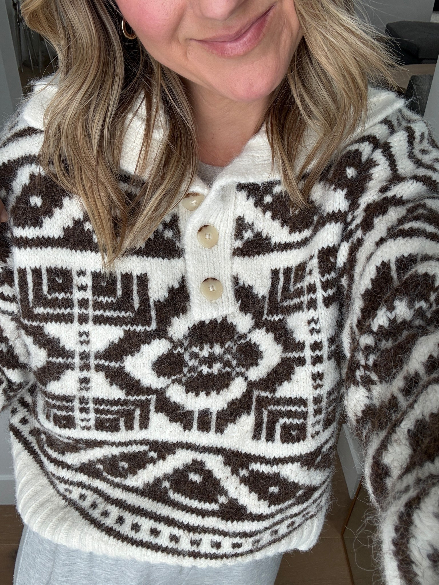 This fairisle sweater got restocked in the brown!