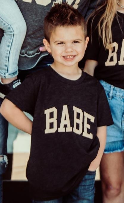 amber massey: babe kids tee | RIFFRAFF