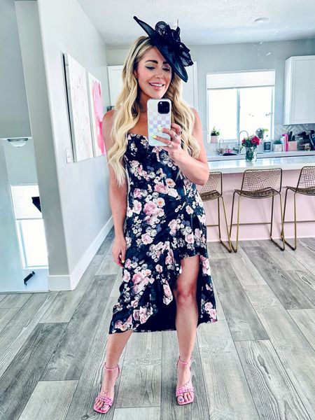 The cutest dress for my Kentucky Derby themed birthday party!! It’s really comfy and under $100 too!! Fit is TTS. I’m in a small. 🐎🎉🥃

#LTKBeauty #LTKOver40 #LTKParties
