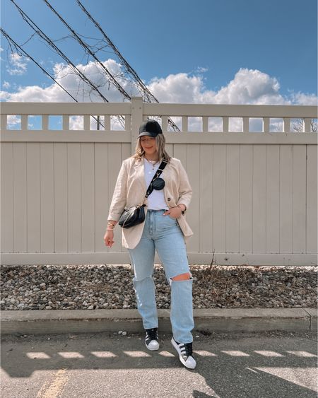 Casual midsize spring outfit - linen blazer, Abercrombie jeans, black and white adidas sneakers 

Simple outfits, wardrobe staples, everyday style


#LTKSeasonal #LTKmidsize #LTKstyletip