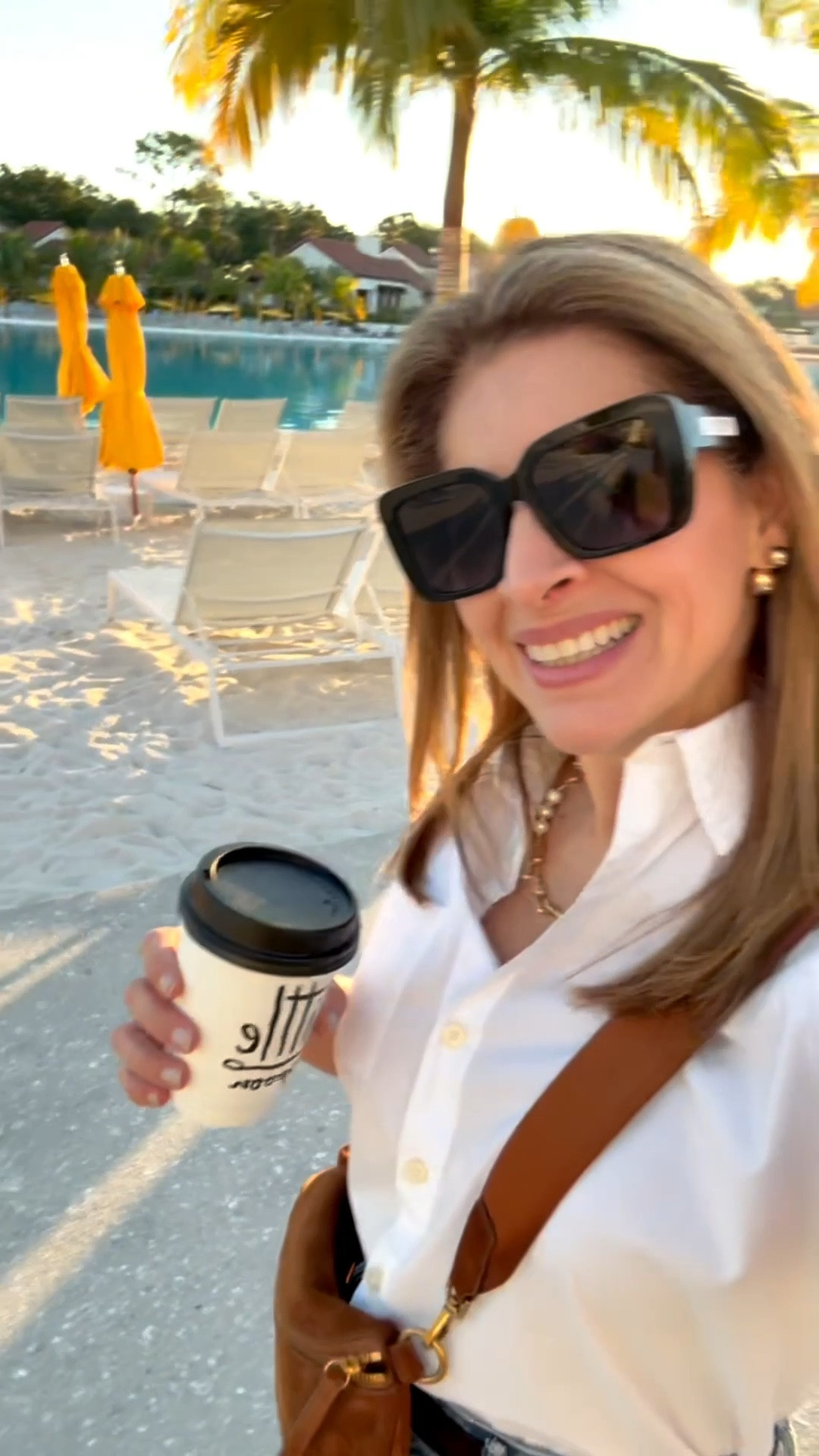 he best wide leg, comfy jeans I’ve found to date 🤎

So figure flattering + perfect to dress up or down ✨

• Color: Rolling in the Dough
• Size: 23 (waist)
• Quick hem for my 5’1 frame 👖✨

And this sling bag has been a game changer 🩷. A total busy mom solution.

It fits it all, stays lightweight, and keeps me hands-free when life gets chaotic 🤎✨

I linked everything for you on my LTK 🤎✨
@motherjeans 


#LTKdayinmylife #LTKHoliday #LTKGiftGuide