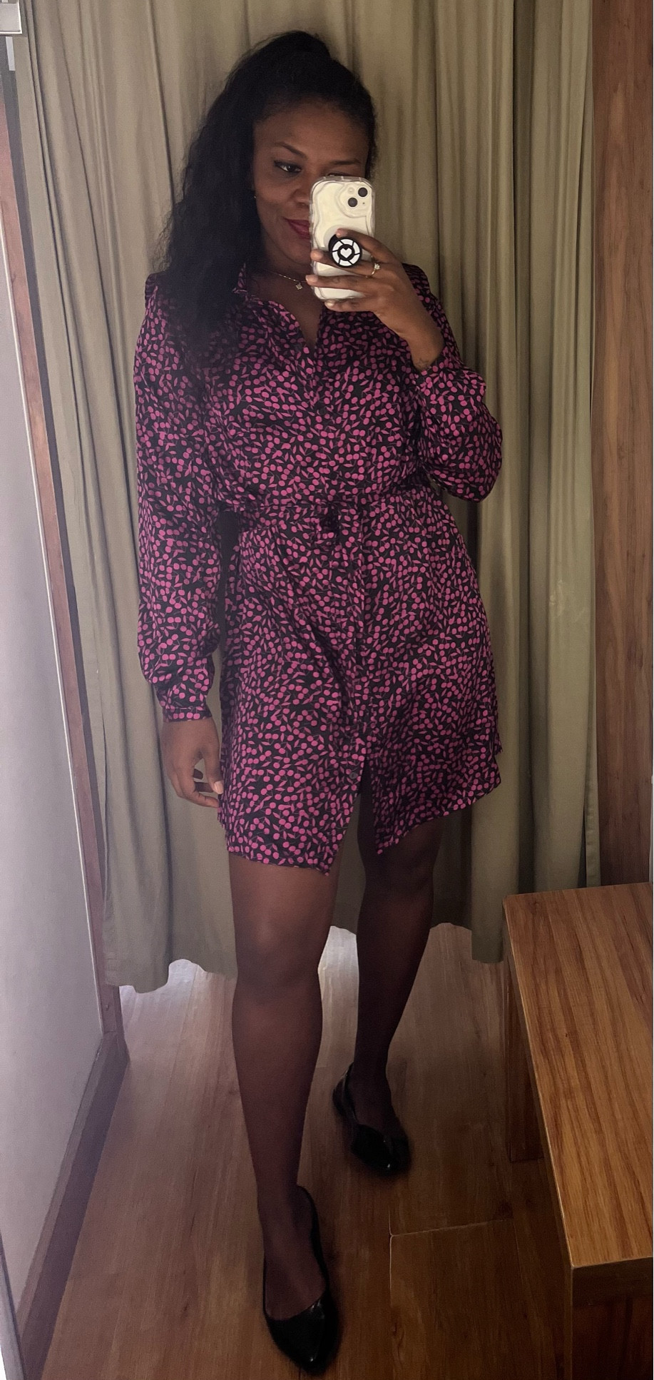 Os vestido chemise são peças práticas e versáteis para se ter no guarda - roupa! 🤌🏾✨

#LTKstyletip