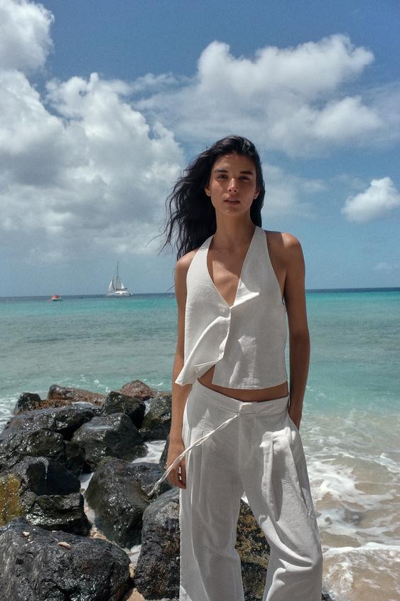 BUTTONED VEST | Zara US