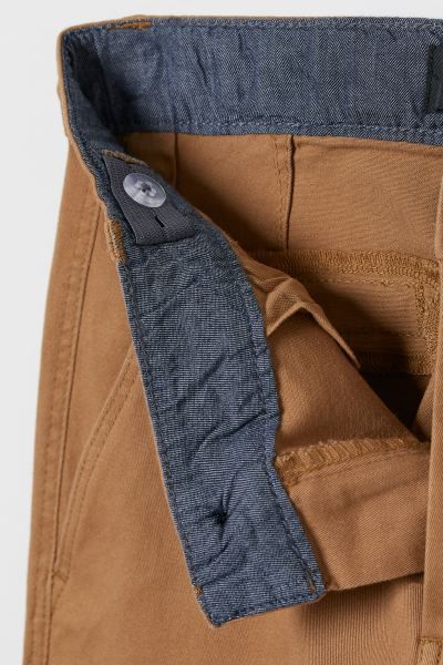 Slim Fit Chinos | H&M (US + CA)