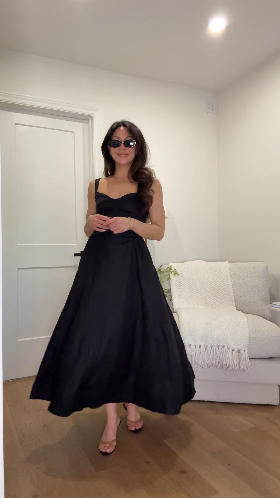 Where sustainability meets fashion @Reformation #ad
Wearing size 0 in both 