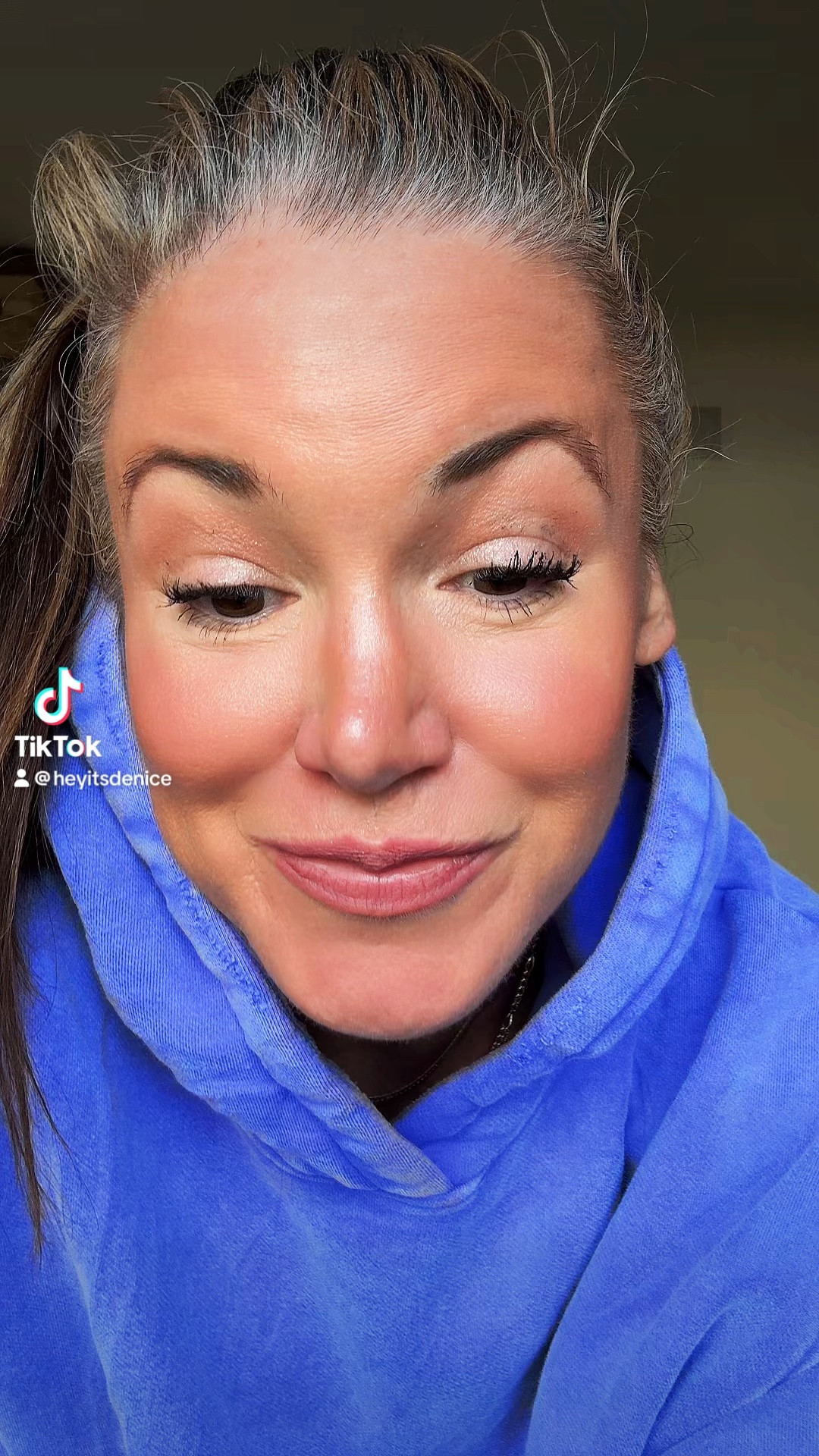 #hoodie #oversizedhoodie #sweatshirt #oversized 

#LTKOver40 #LTKGiftGuide #LTKFindsUnder50