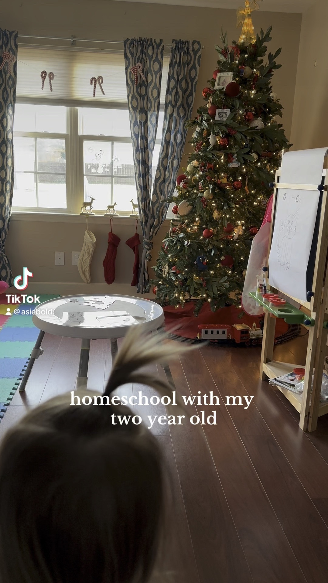Love doing “homeschool” with my 2 year old! She enjoys it most of the time too😉 

#crafts #DIY #homeschool #art #toddler #mom #momlife #paint

#LTKkids #LTKVideo #LTKfamily