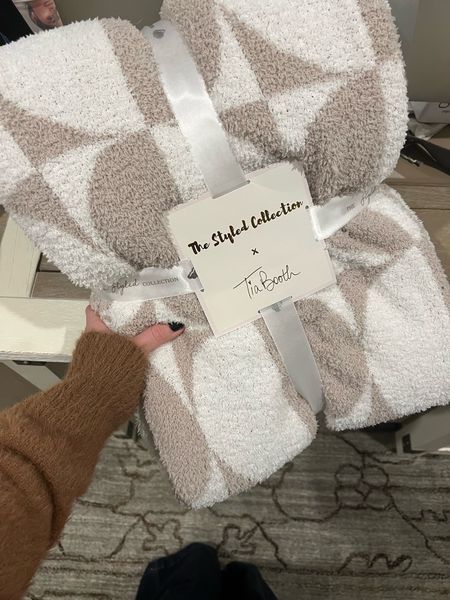 Huge sale!! $130 butter soft blankets for $34!! Such a steal! They are the best gifts and my kids love them. 

#LTKsalealert #LTKGiftGuide #LTKCyberWeek