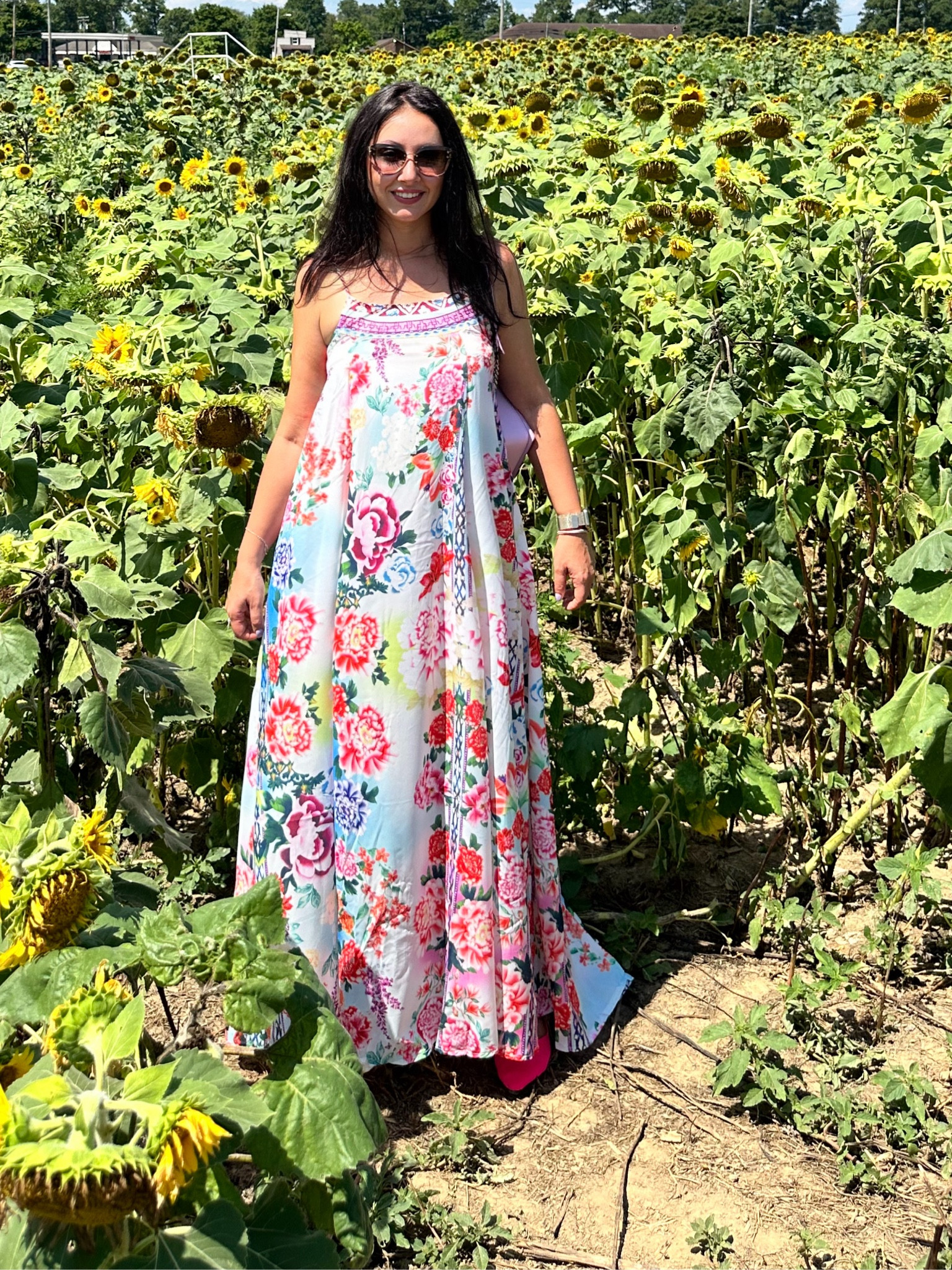 Love this beautiful flowy dress! Perfect for super hot summer days! Also under $10! 

#LTKSaleAlert #LTKMidsize #LTKOver40