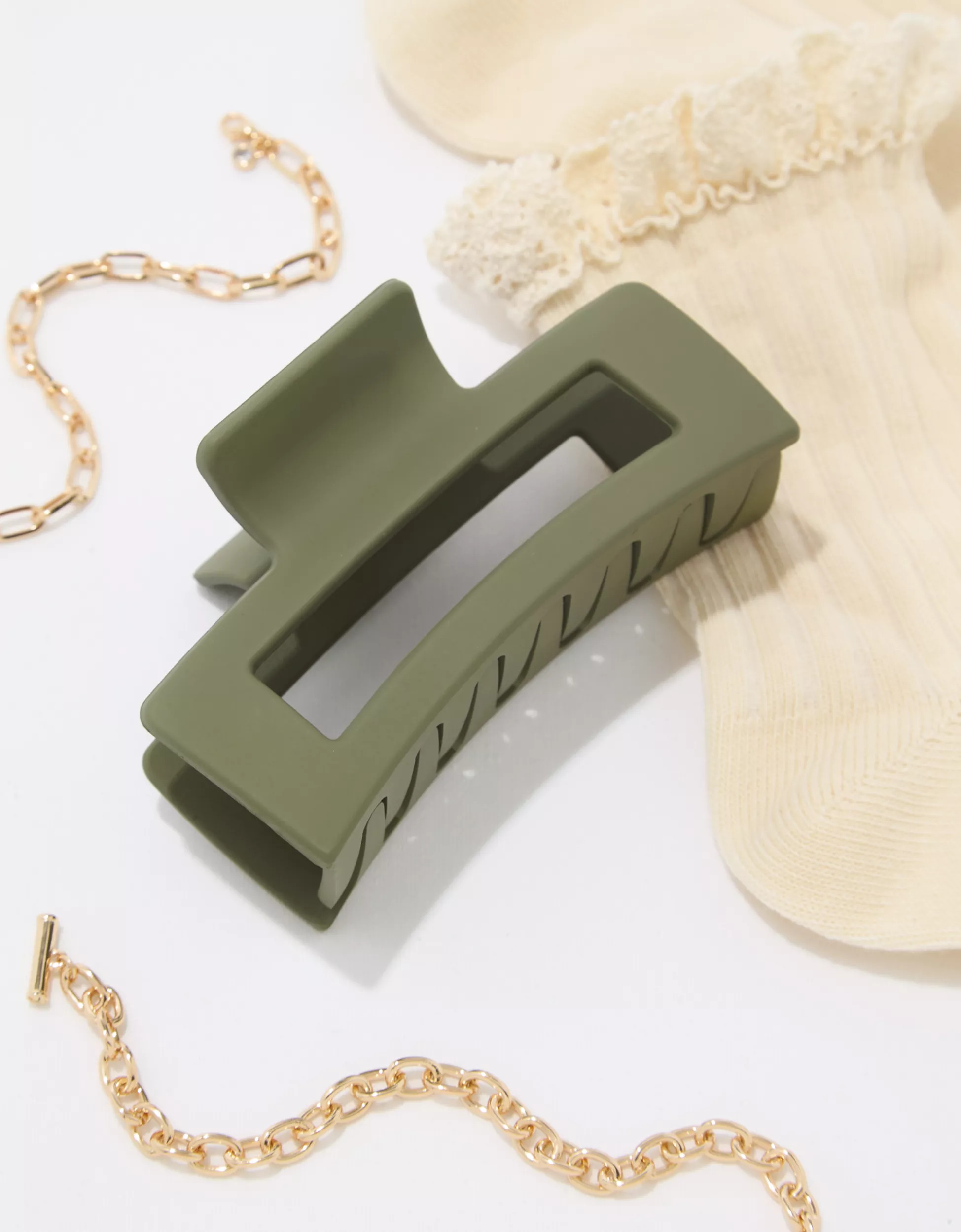 AEO Large Claw Clip | American Eagle Outfitters (US & CA)