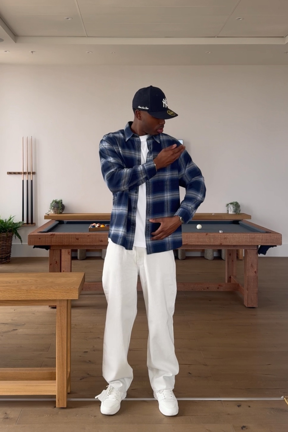 Uniqlo outfits / outfit inspo / autumn outfit / flannel shirt / off white jeans / Uniqlo denim 

#LTKeurope #LTKuk #LTKmens