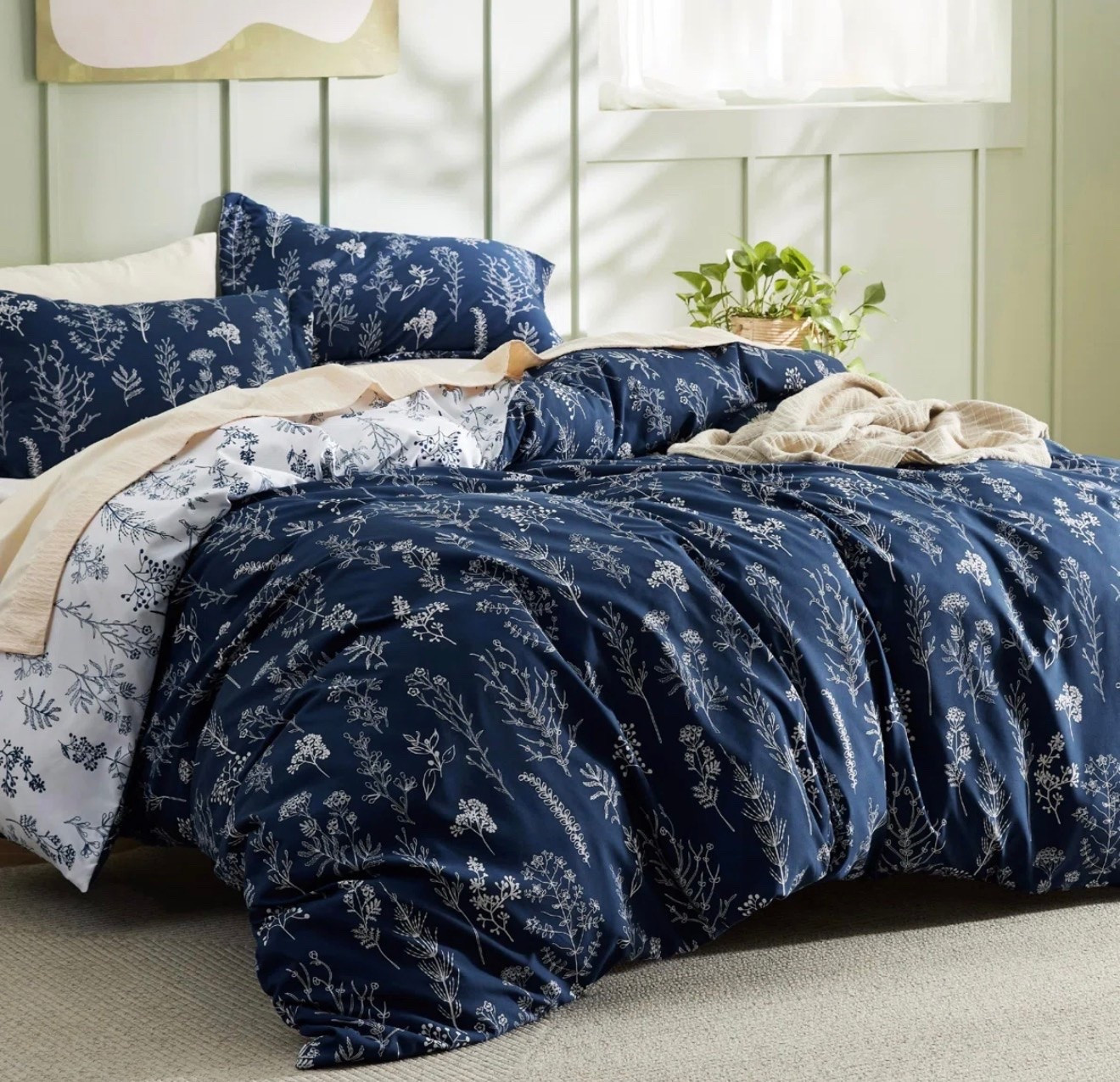 Bedsure duvet cover -King size -floral patterened bedding set @Wayfair

#LTKSaleAlert #LTKHome